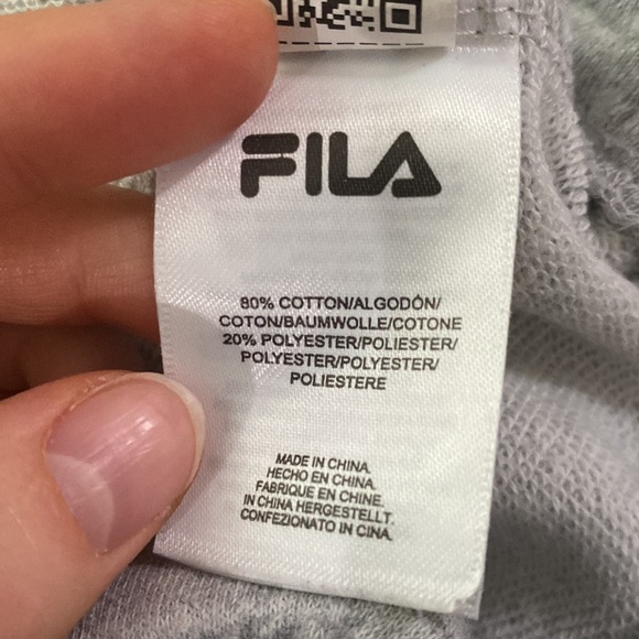 Fila snap sleeve crop sweatshirt in light grey white and red combo size M - Picture 11 of 12